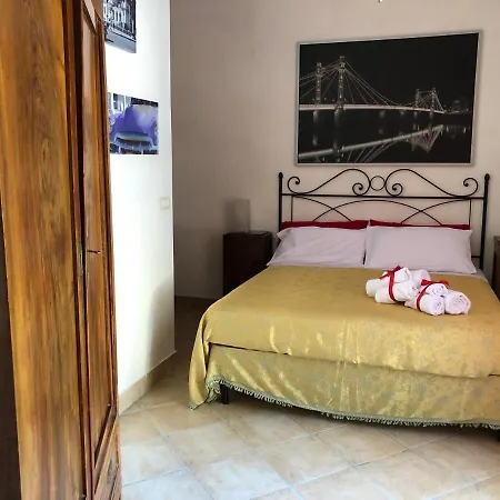 Locazione Turistica Sita In Via Ponte Di Ferro 2 A * Gualdo Cattaneo