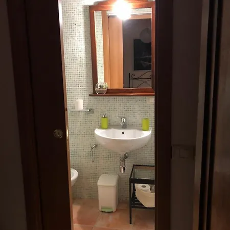 公寓 Locazione Turistica Sita In Via Ponte Di Ferro 2 A *