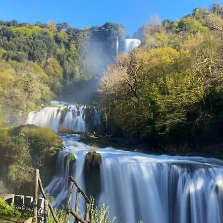 公寓 Locazione Turistica Sita In Via Ponte Di Ferro 2 A