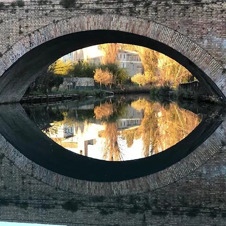 Locazione Turistica Sita In Via Ponte Di Ferro 2 A * Gualdo Cattaneo